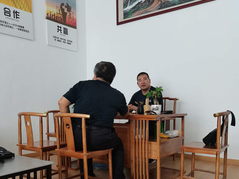 dc39f86095dfac06bbd9774773bdc1e